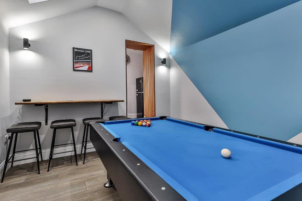 Luxury Spacious Pad With Games Room 셰필드 외부 사진